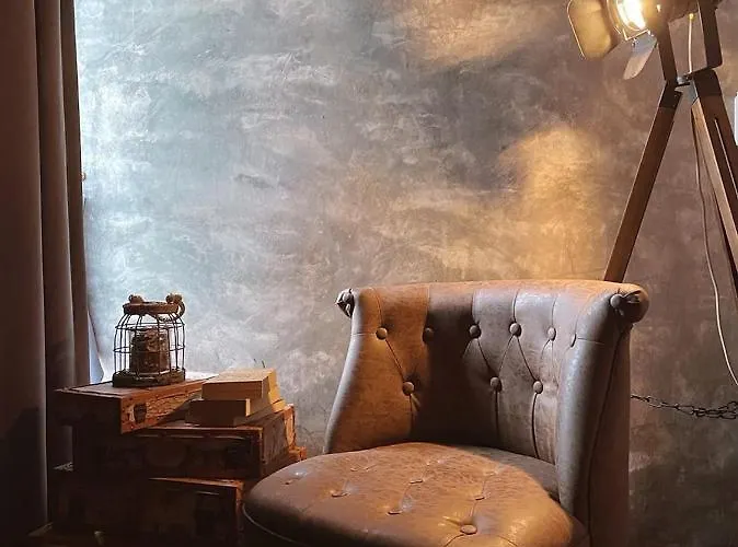 The Local Ari * Бангкок
